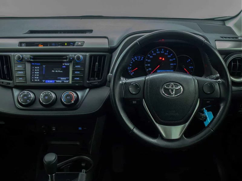 Vehicle Image for 20/24for Toyota RAV4 2.0 GX auto