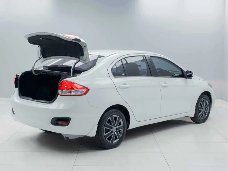 Vehicle Image for 6/23for Suzuki Ciaz  1.5 GL Auto