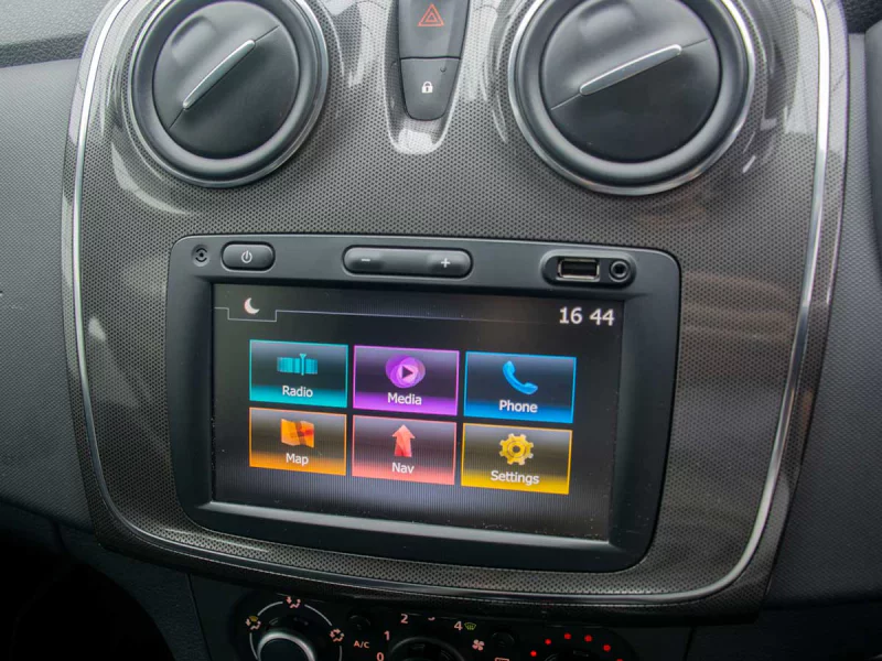 Vehicle Image for 15/24for Renault Sandero 900T Stepway Plus/Techroad